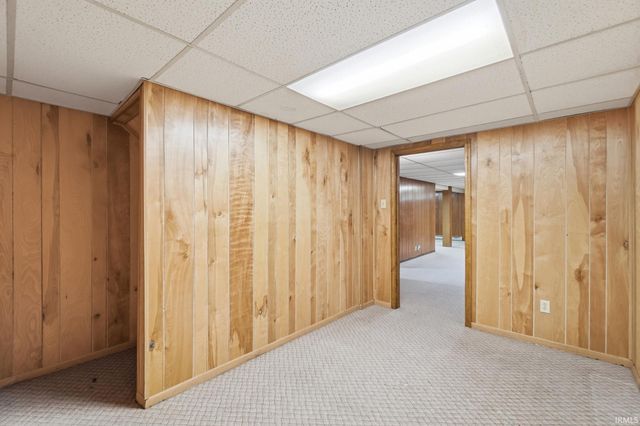 8732 Winchester Road, Fort Wayne, IN 46819