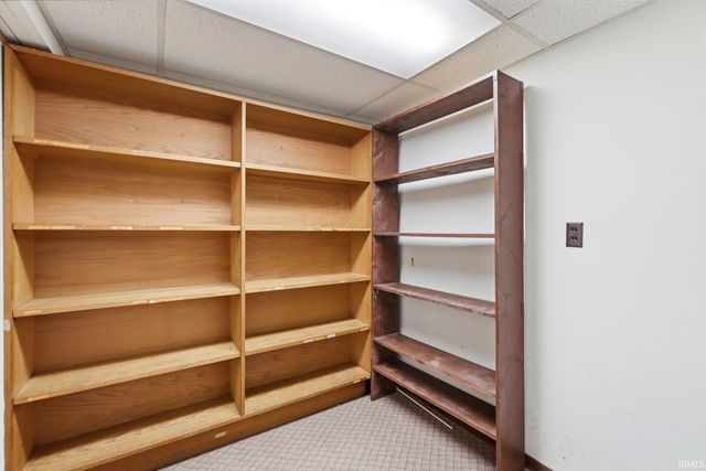 8732 Winchester Road, Fort Wayne, IN 46819