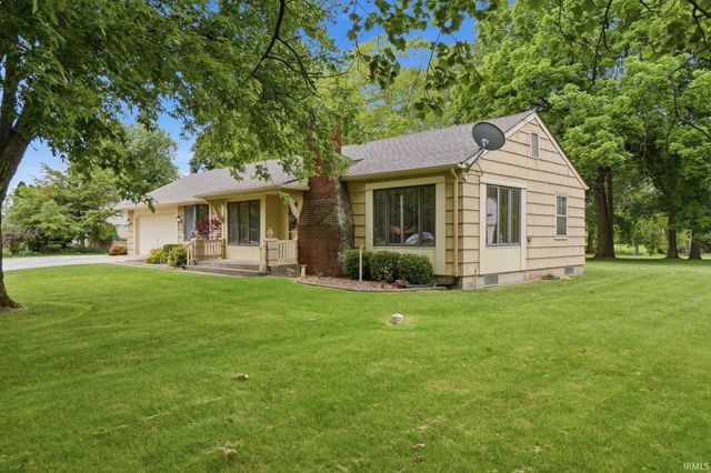 8732 Winchester Road, Fort Wayne, IN 46819