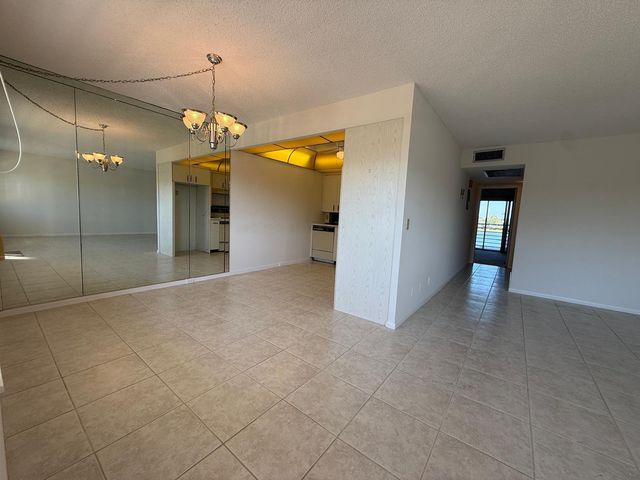 3022 Ainslie B 3022, Boca Raton, FL 33434