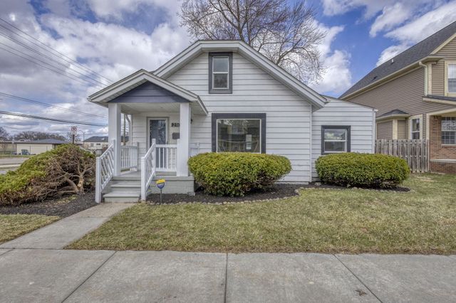 2105 Manatee Avenue, Ferndale, MI 48220