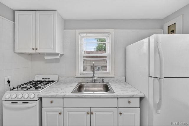 1529 Silman Street, Ferndale, MI 48220