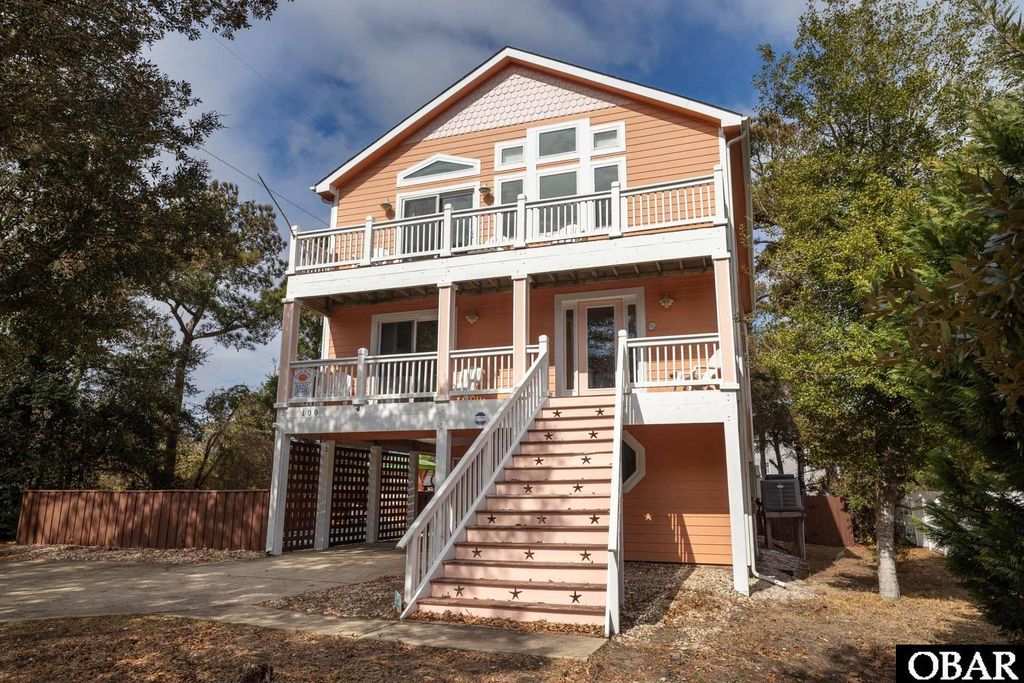 Image 1 of property listing at 100 E Bark Street Lot A, Nags Head, NC 27959