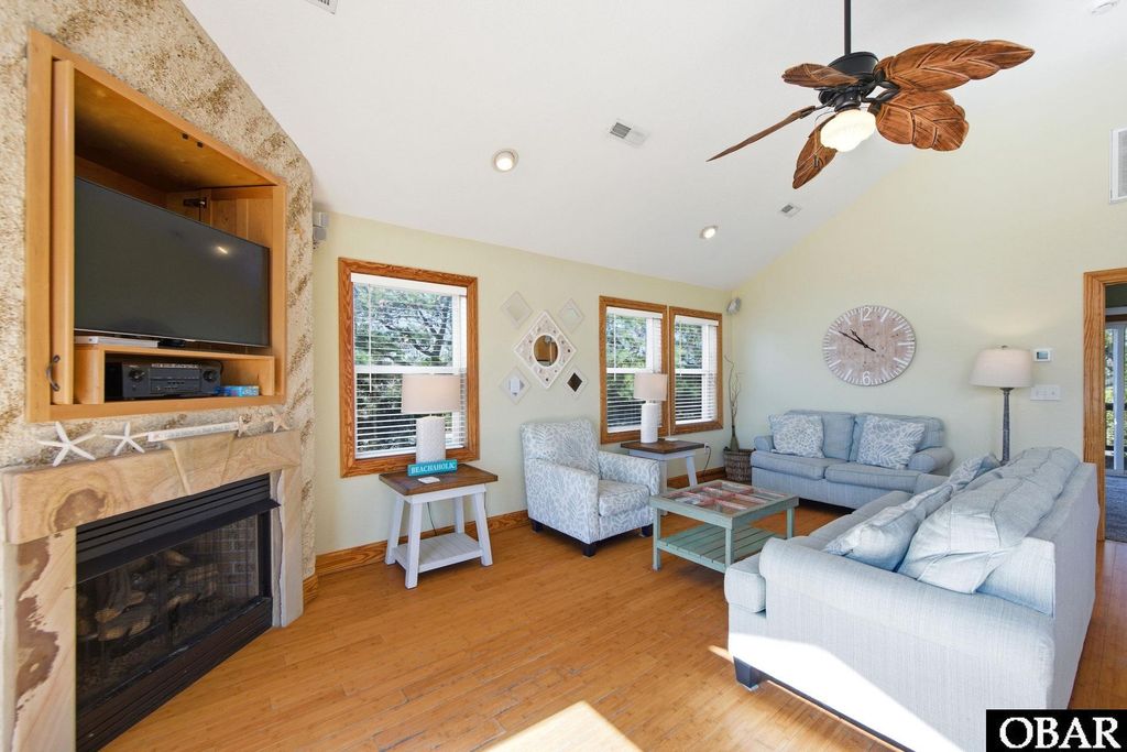 Image 32 of property listing at 100 E Bark Street Lot A, Nags Head, NC 27959