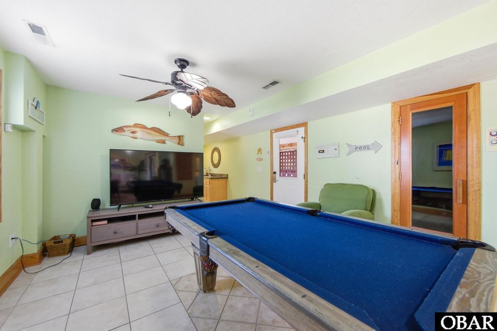 Image 9 of property listing at 100 E Bark Street Lot A, Nags Head, NC 27959