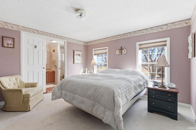 619 S 600 E Road, Marion, IN 46953