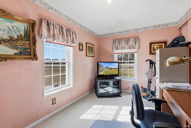 619 S 600 E Road, Marion, IN 46953