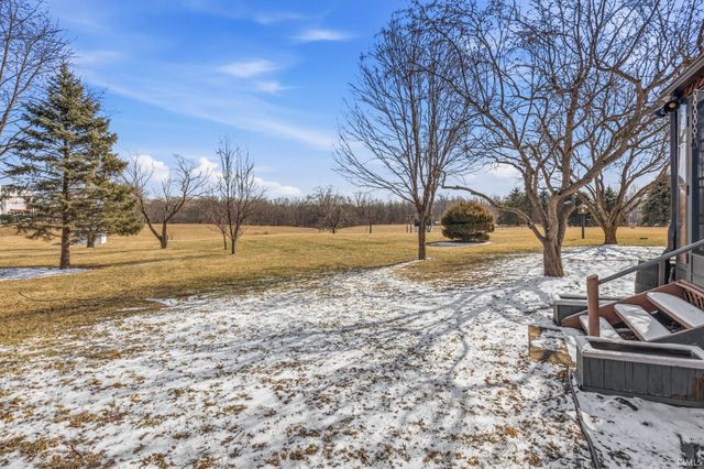 619 S 600 E Road, Marion, IN 46953