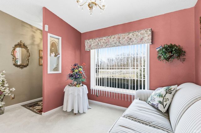 619 S 600 E Road, Marion, IN 46953