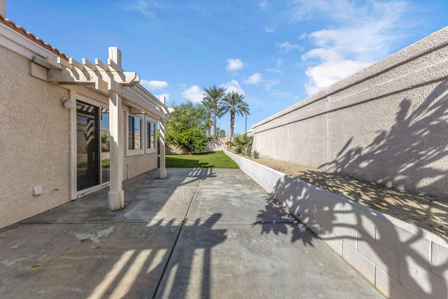 45030 Desert Hills Court, La Quinta, CA 92253