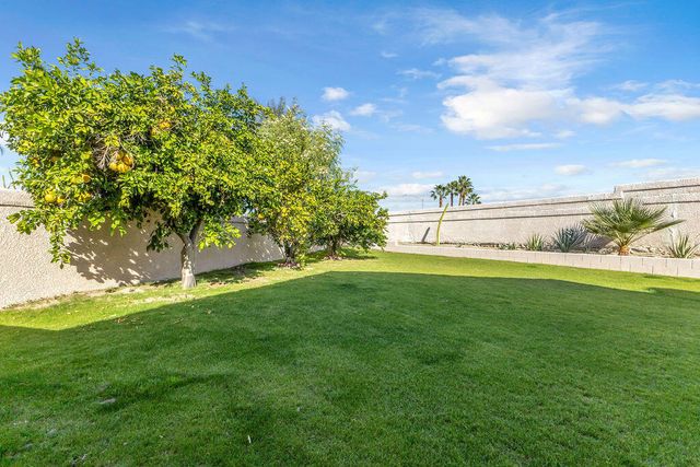 45030 Desert Hills Court, La Quinta, CA 92253