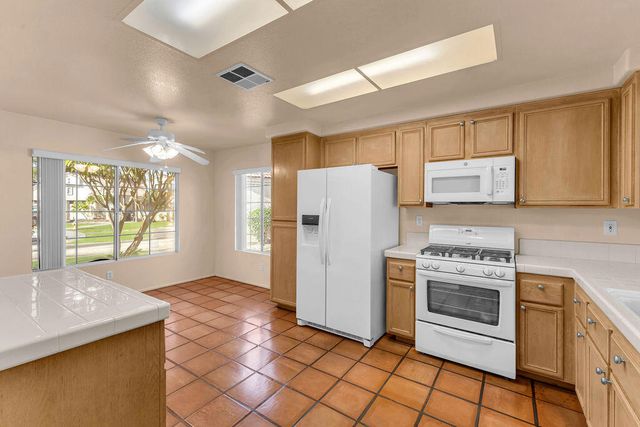 45030 Desert Hills Court, La Quinta, CA 92253