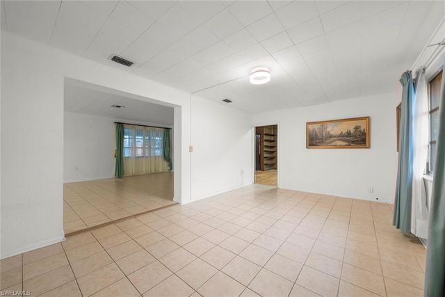 2285 Sunrise BLVD, Fort Myers, FL 33907