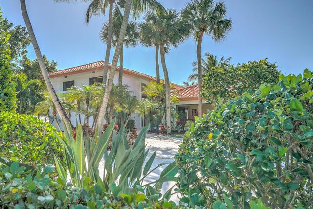 5730 Vista Linda Lane, Boca Raton, FL 33433