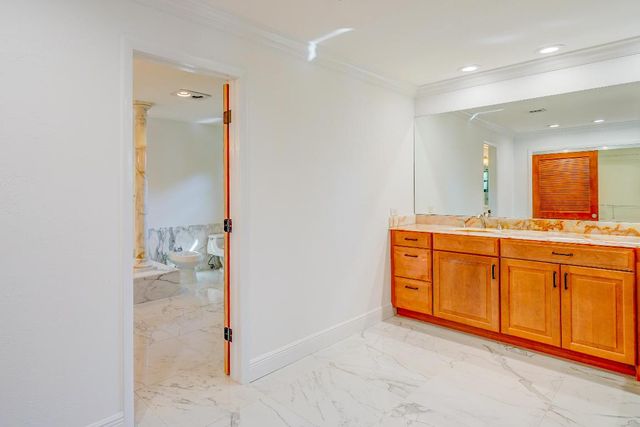 5730 Vista Linda Lane, Boca Raton, FL 33433