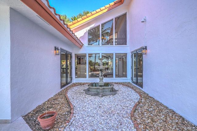 5730 Vista Linda Lane, Boca Raton, FL 33433