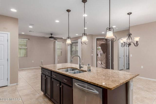 10262 S White Surrey Drive, Vail, AZ 85641