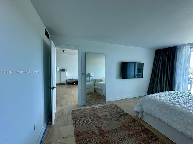 8233 Harding Ave 403, Miami Beach, FL 33141