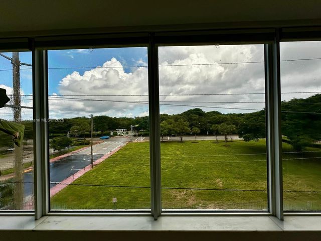 8233 Harding Ave 403, Miami Beach, FL 33141