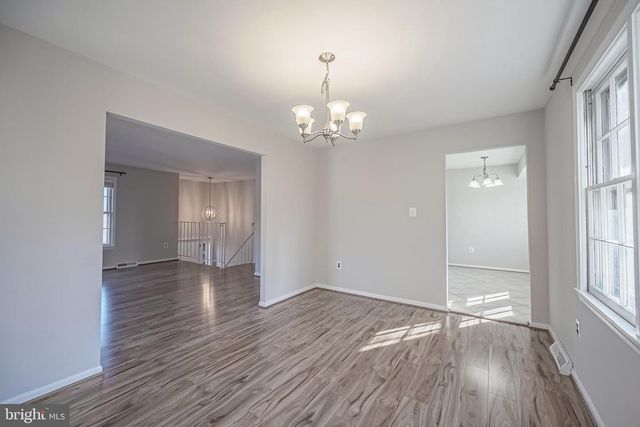 5539 SHOOTERS HILL LN, Fairfax, VA 22032