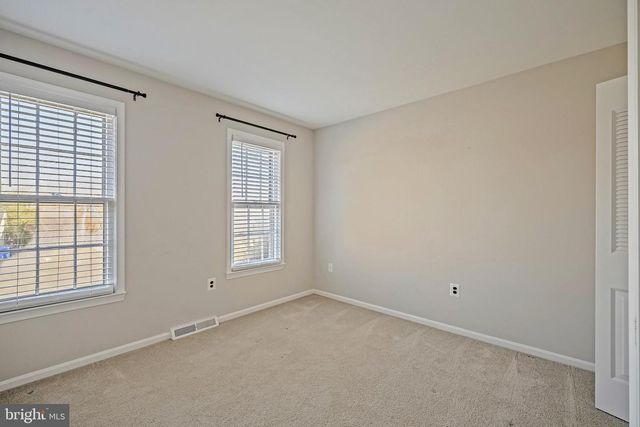 5539 SHOOTERS HILL LN, Fairfax, VA 22032