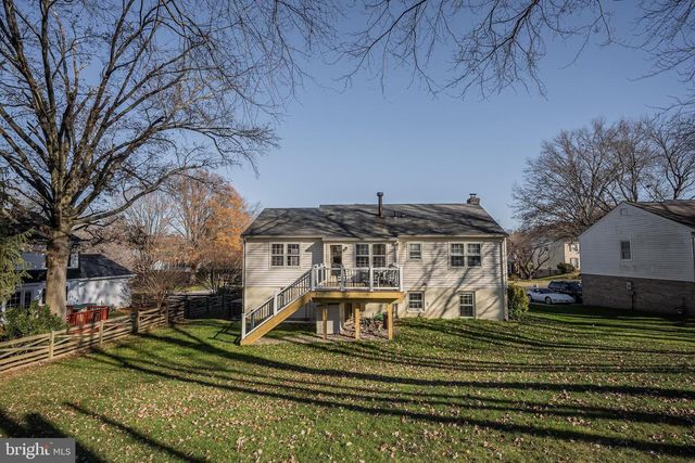 5539 SHOOTERS HILL LN, Fairfax, VA 22032