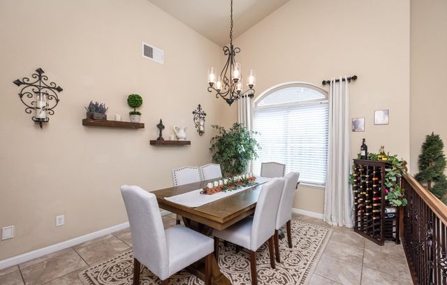 1524 Black Hawk St, Roseville, CA 95747