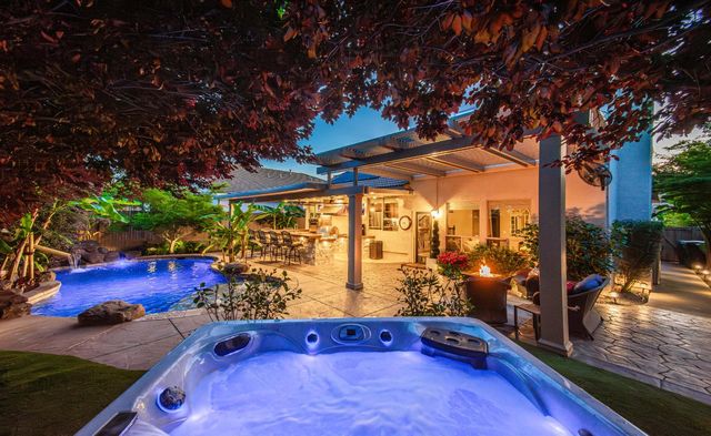 1524 Black Hawk St, Roseville, CA 95747