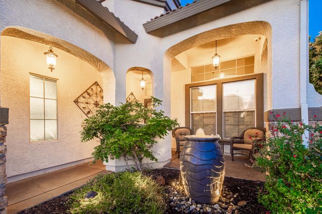 1524 Black Hawk St, Roseville, CA 95747