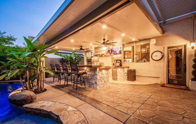 1524 Black Hawk St, Roseville, CA 95747