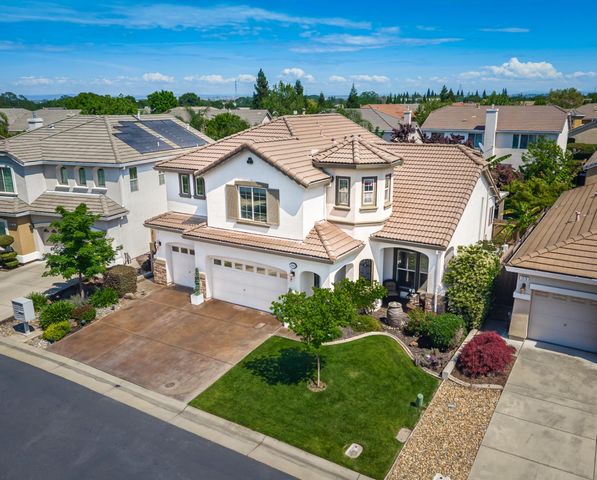 1524 Black Hawk St, Roseville, CA 95747