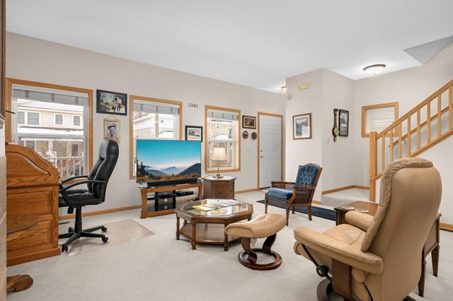 1373 5th Street E, Saint Paul, MN 55106