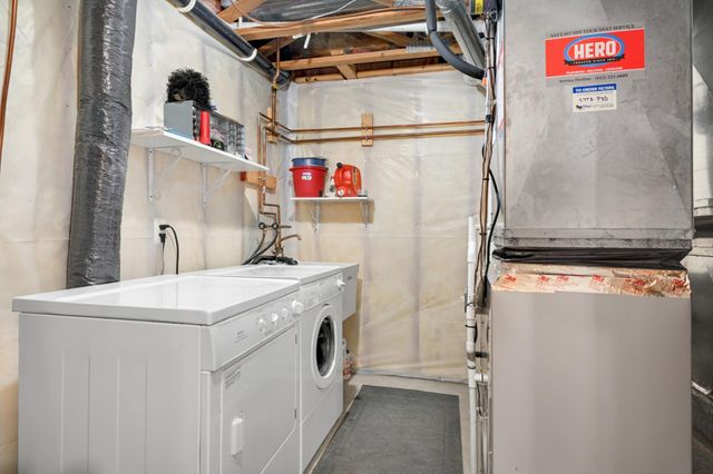 1373 5th Street E, Saint Paul, MN 55106