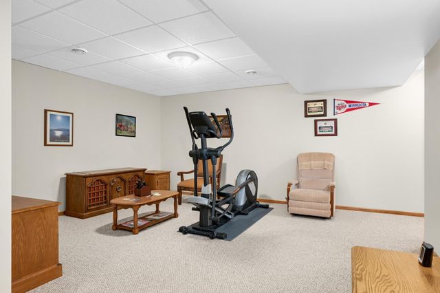 1373 5th Street E, Saint Paul, MN 55106