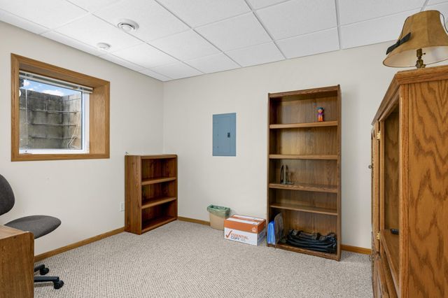 1373 5th Street E, Saint Paul, MN 55106