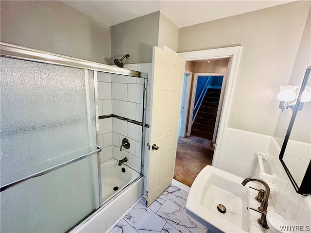 39 Benwood Avenue, Buffalo, NY 14214