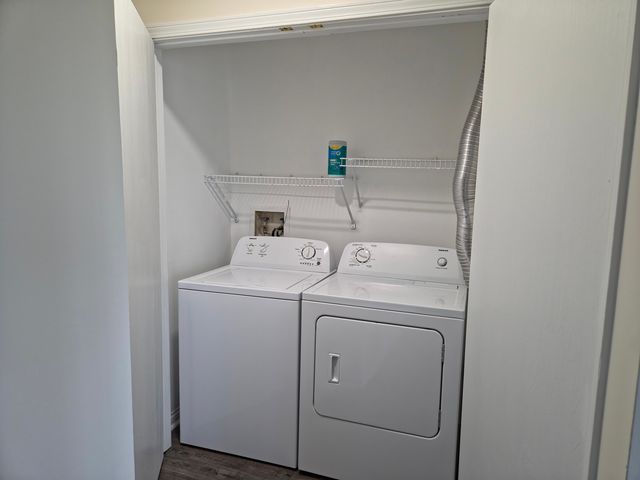 1313 Cunat Court 3F, Lake In The Hills, IL 60156