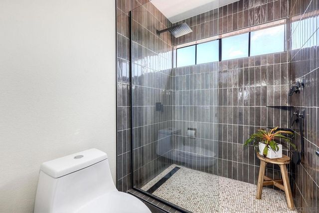 4070 Caminito Meliado, San Diego, CA 92122