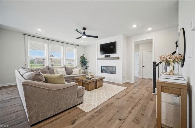 221 Preserve WAY, Suffolk, VA 23434