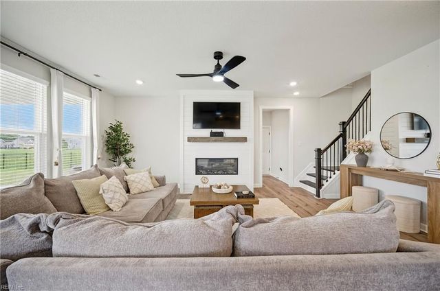 221 Preserve WAY, Suffolk, VA 23434