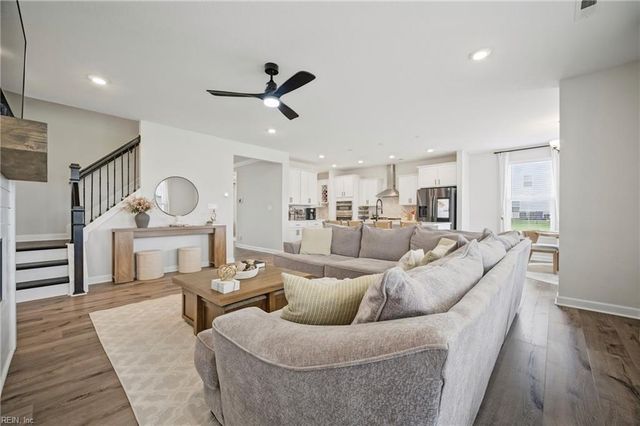 221 Preserve WAY, Suffolk, VA 23434