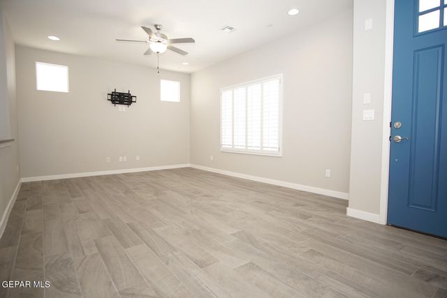 2053 WILLIAM CAPLES Street, El Paso, TX 79938