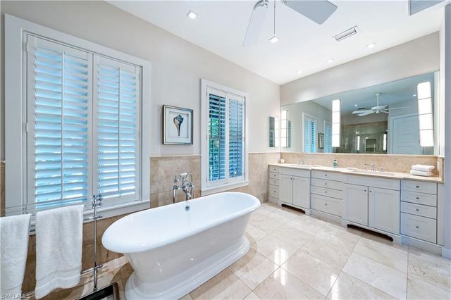491 17th AVE S, Naples, FL 34102