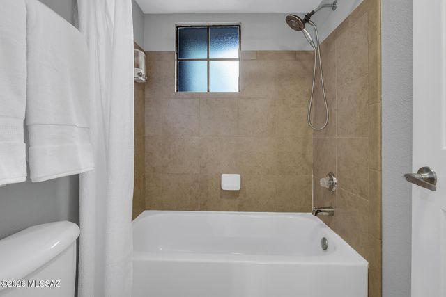 5855 N Kolb Rd Unit 1102, Tucson, AZ 85750