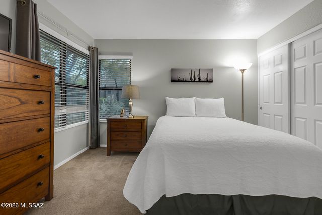5855 N Kolb Rd Unit 1102, Tucson, AZ 85750