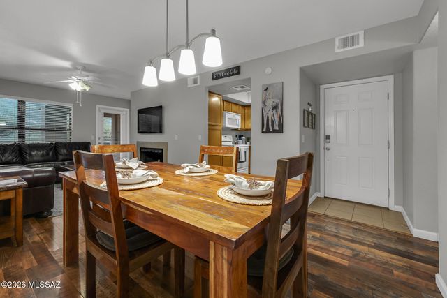 5855 N Kolb Rd Unit 1102, Tucson, AZ 85750
