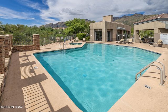 5855 N Kolb Rd Unit 1102, Tucson, AZ 85750