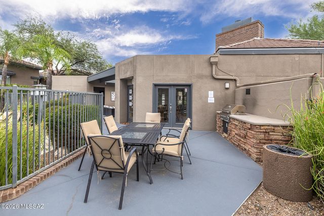 5855 N Kolb Rd Unit 1102, Tucson, AZ 85750