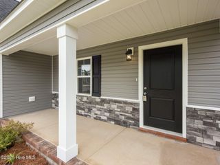 316 Cotton Hill Place, Hubert, NC 28539