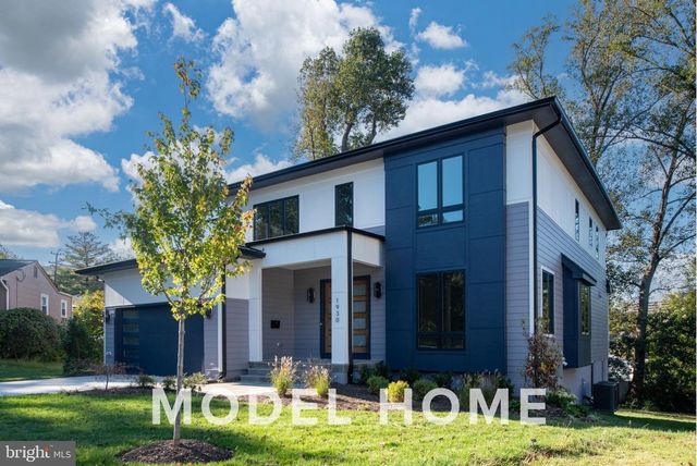 1901 WARE RD, Falls Church, VA 22043